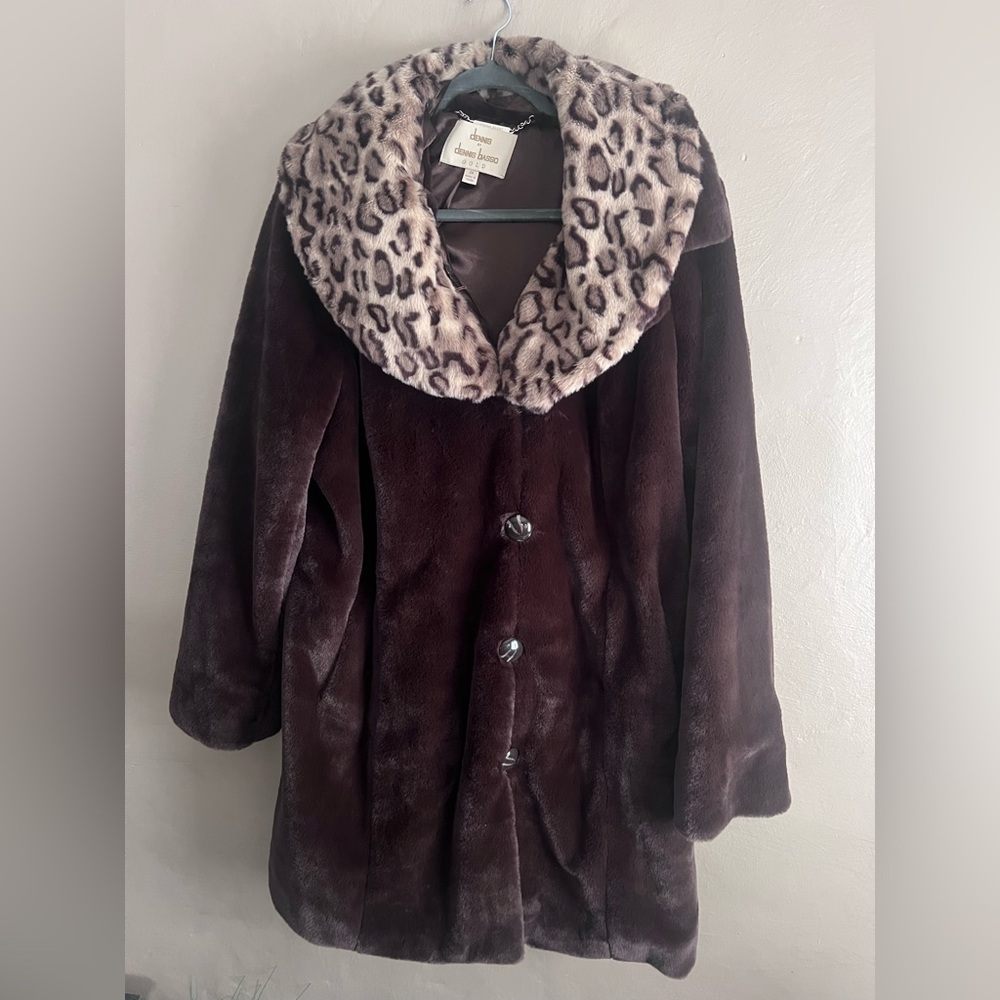 Dennis Basso Brown and Cream Teddy Jacket with Animal Print Collar